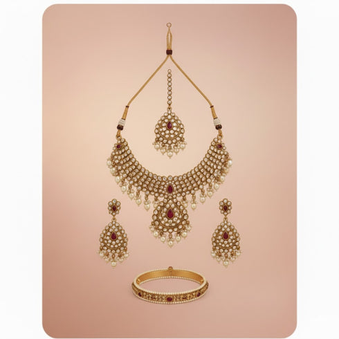 Amara Essence Necklace Set